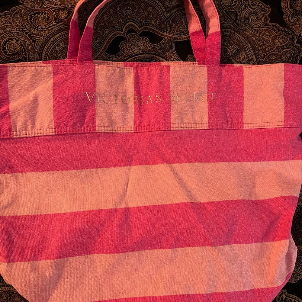 Victoria’s Secret tote.